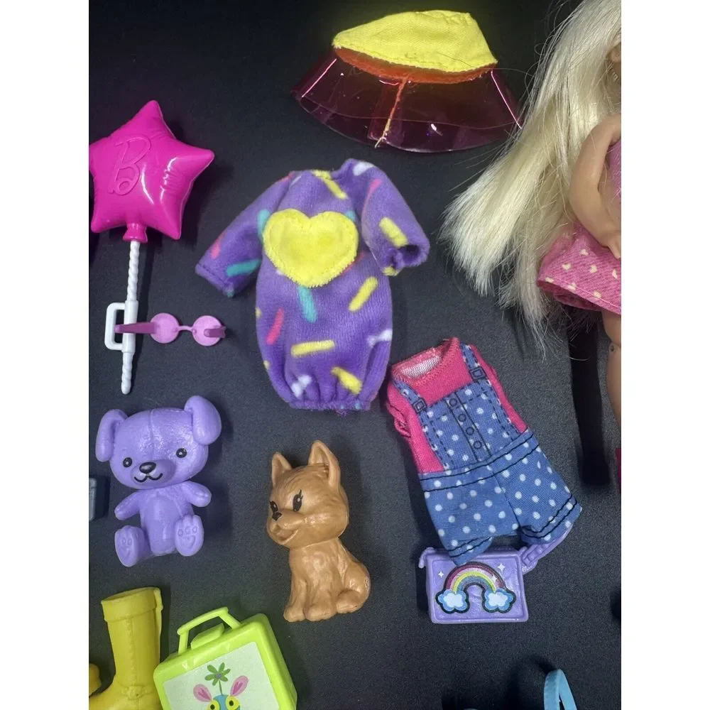 Chelsie Barbie Clothing and Accessories Lot